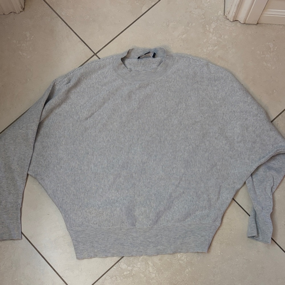 Lulu's Light Gray Womens Crewneck Sweater